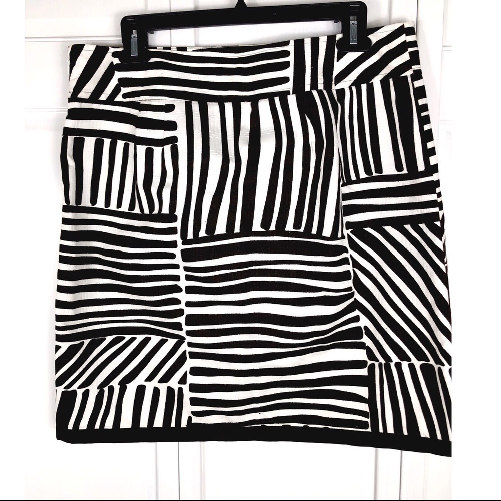 ANN TAYLOR BROWN ANIMAL PRINT SKIRT (0901)